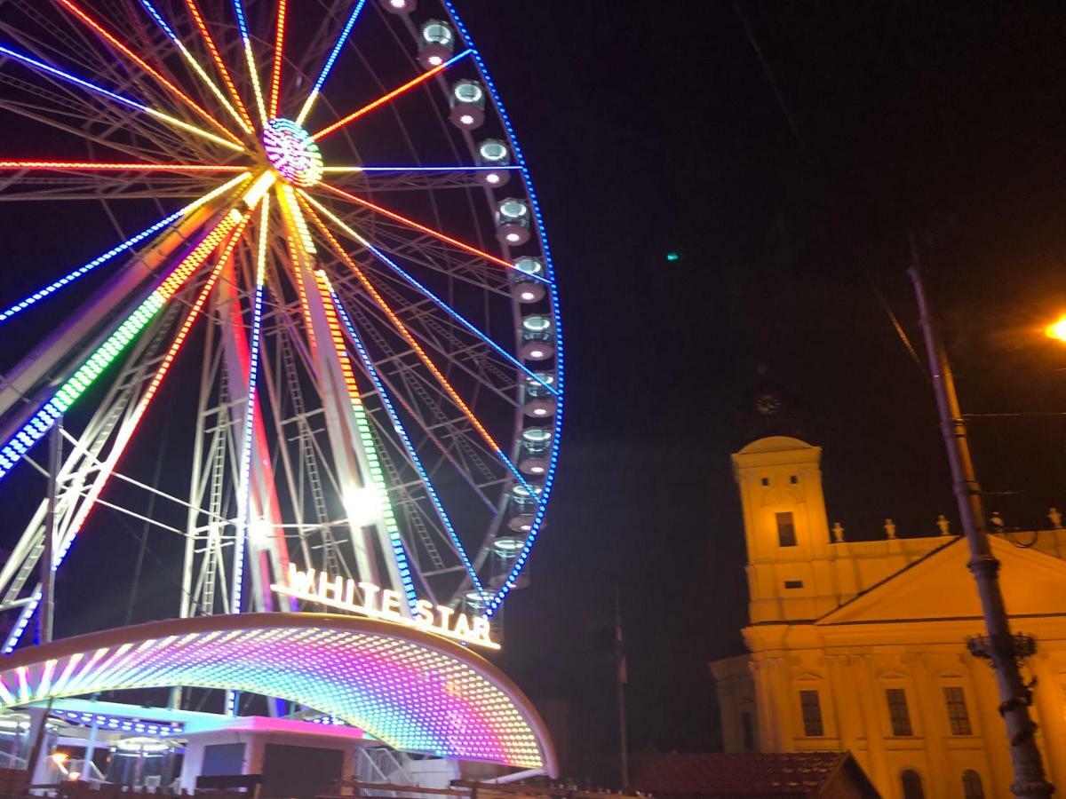 Ruben Apartman City Center Debrecen Buitenkant foto